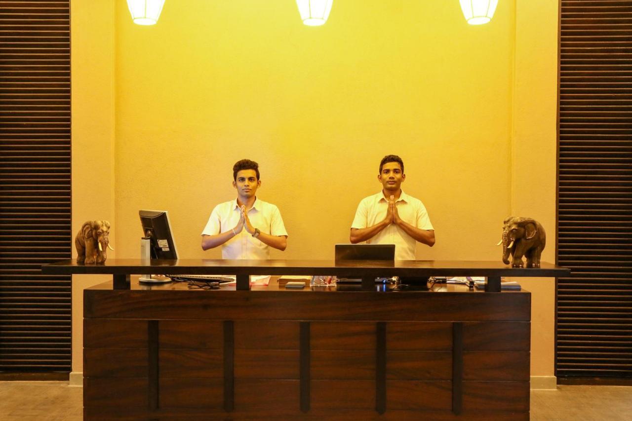 Oak Ray Wild Yala Hotel Tissamaharama Ngoại thất bức ảnh