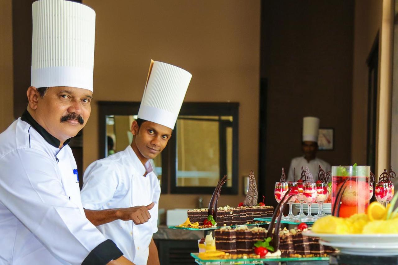 Oak Ray Wild Yala Hotel Tissamaharama Ngoại thất bức ảnh